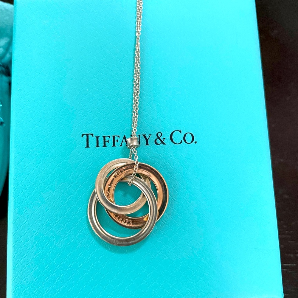 Tiffany 1837 Interlocking Circles pendant.